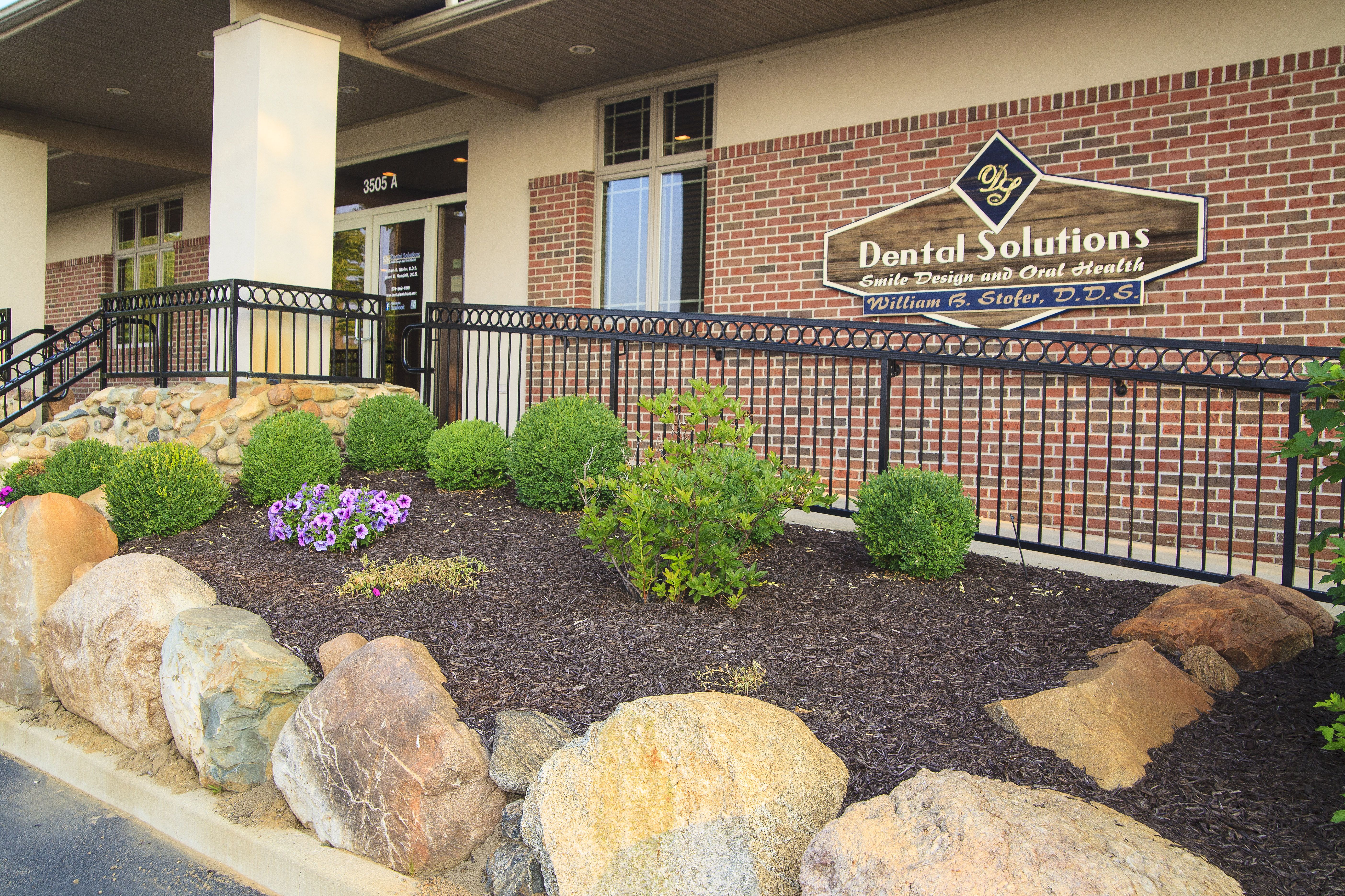 Exterior of our dentist office.
