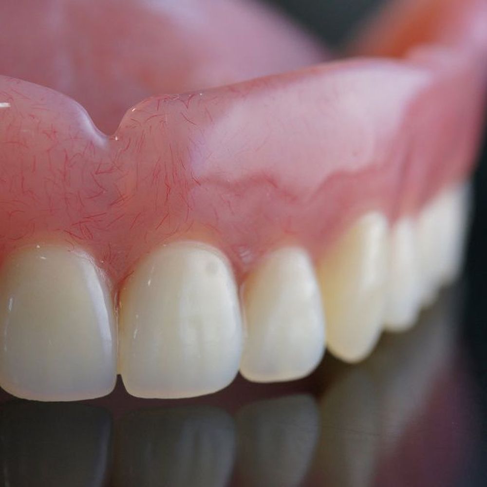 Denture