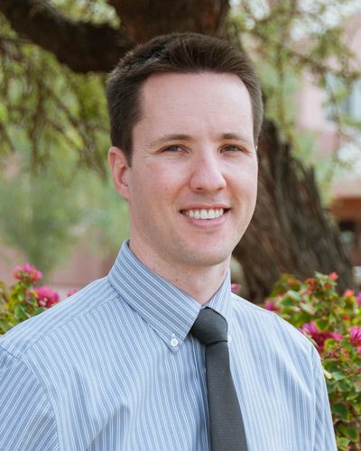 Dr. Aric Petersen
