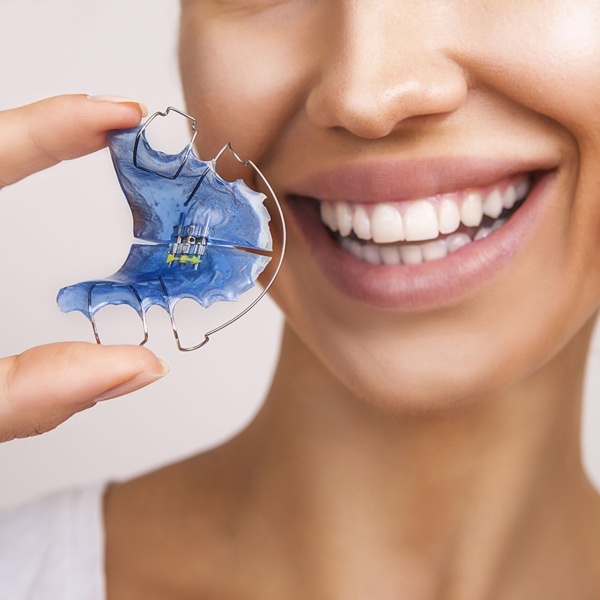 Retainers